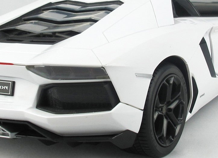 1:14 RC Lamborghini Aventador LP700 (White)