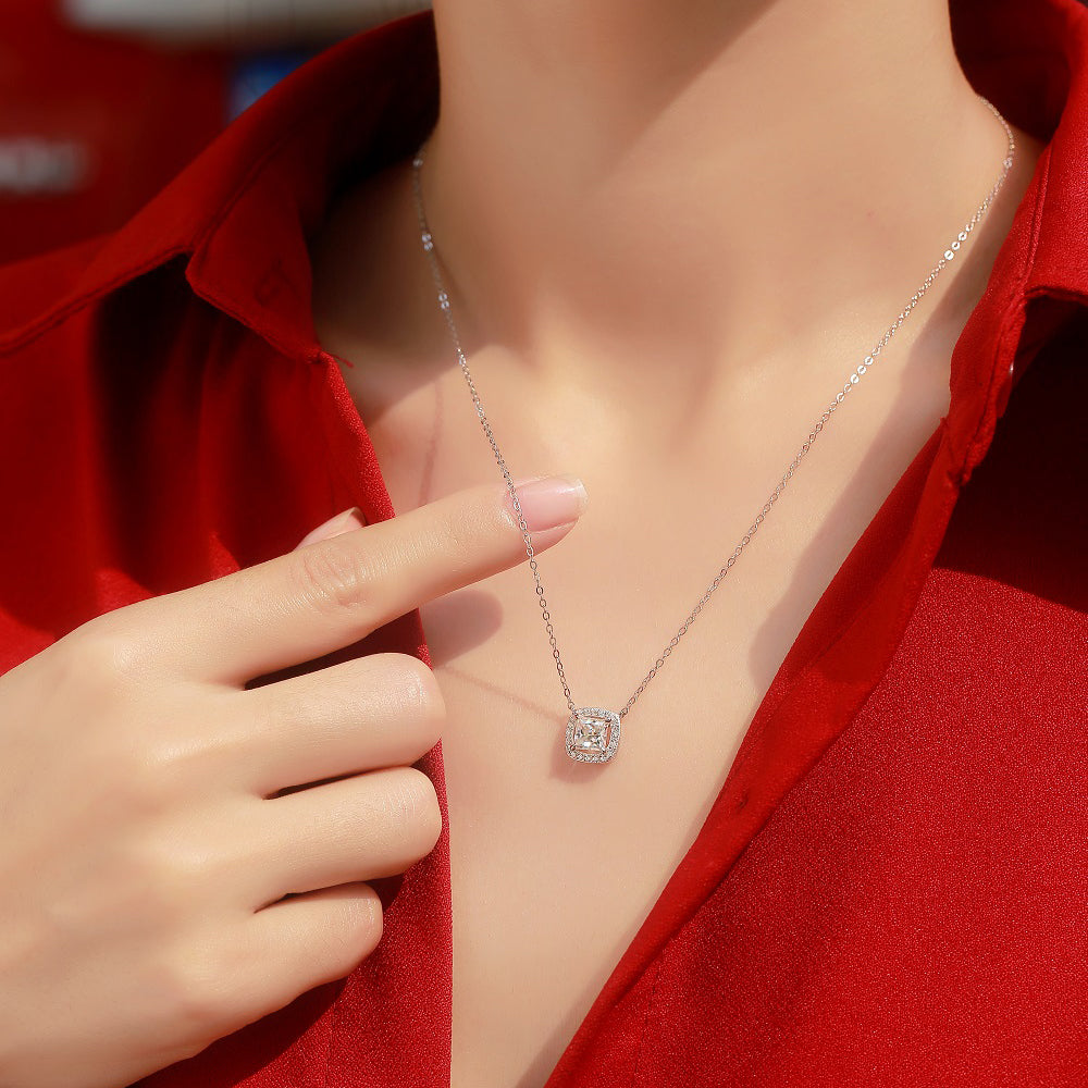 Elegant and timeless jewelry: 1ct Round Cut Moissanite Necklace with S925 Silver Chain(GZJZ-N11439-6.5)