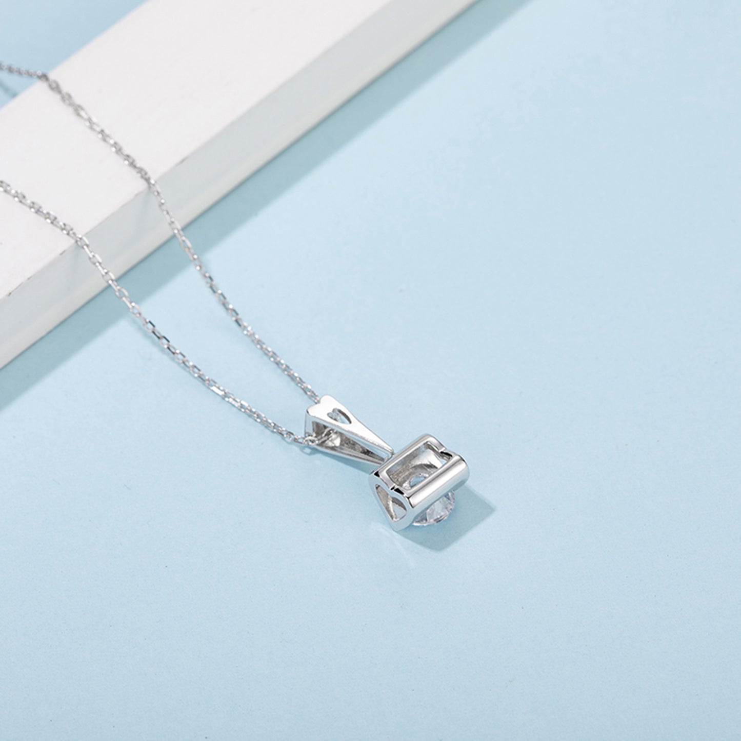 6.5mm Moissanite Pendant on Sterling Silver Cuban Chain: Pure Brilliance(GZMSYP-O05A)