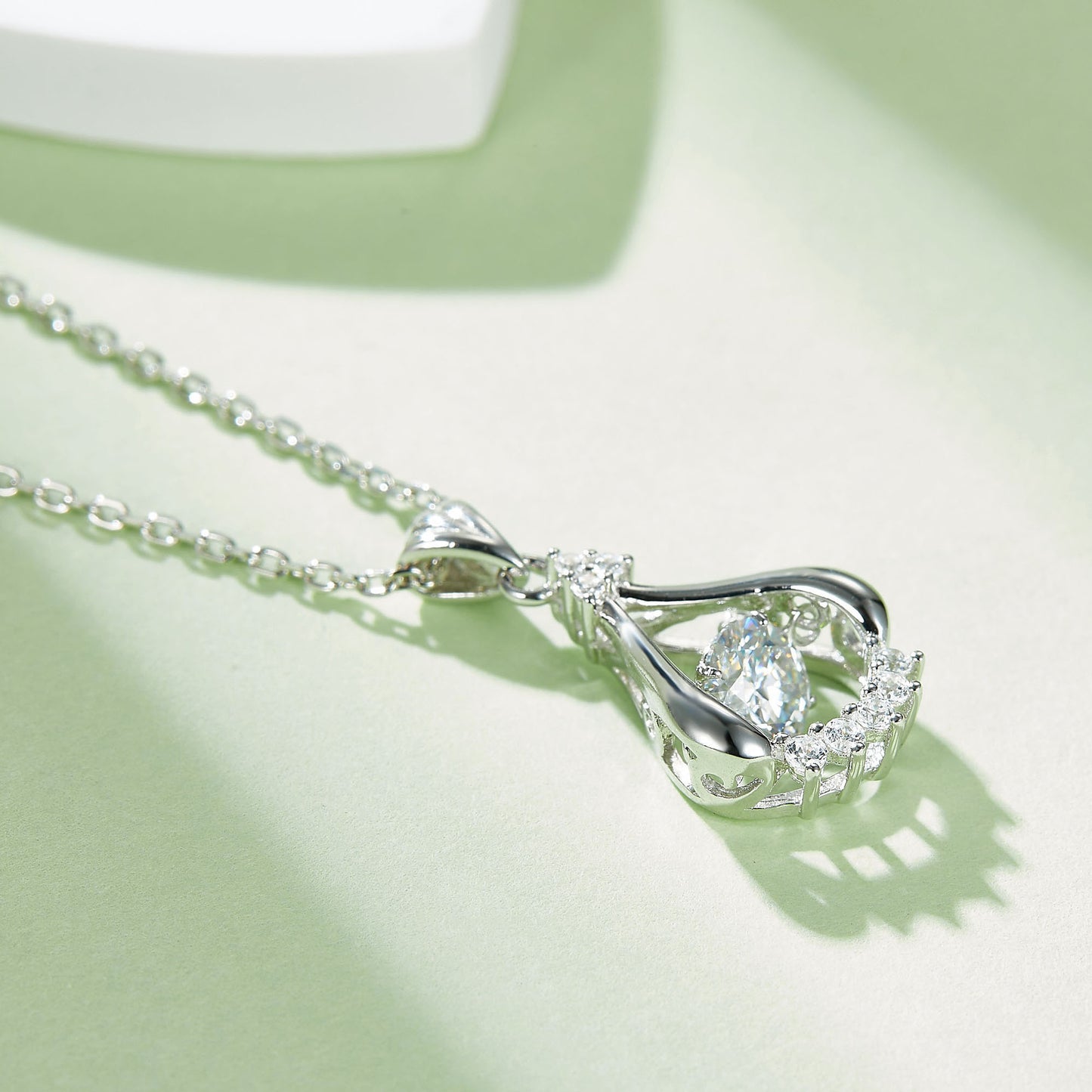 Spin Moissanite Pendant on Silver Chain:  Elegance(GZMSYP-OLDE)