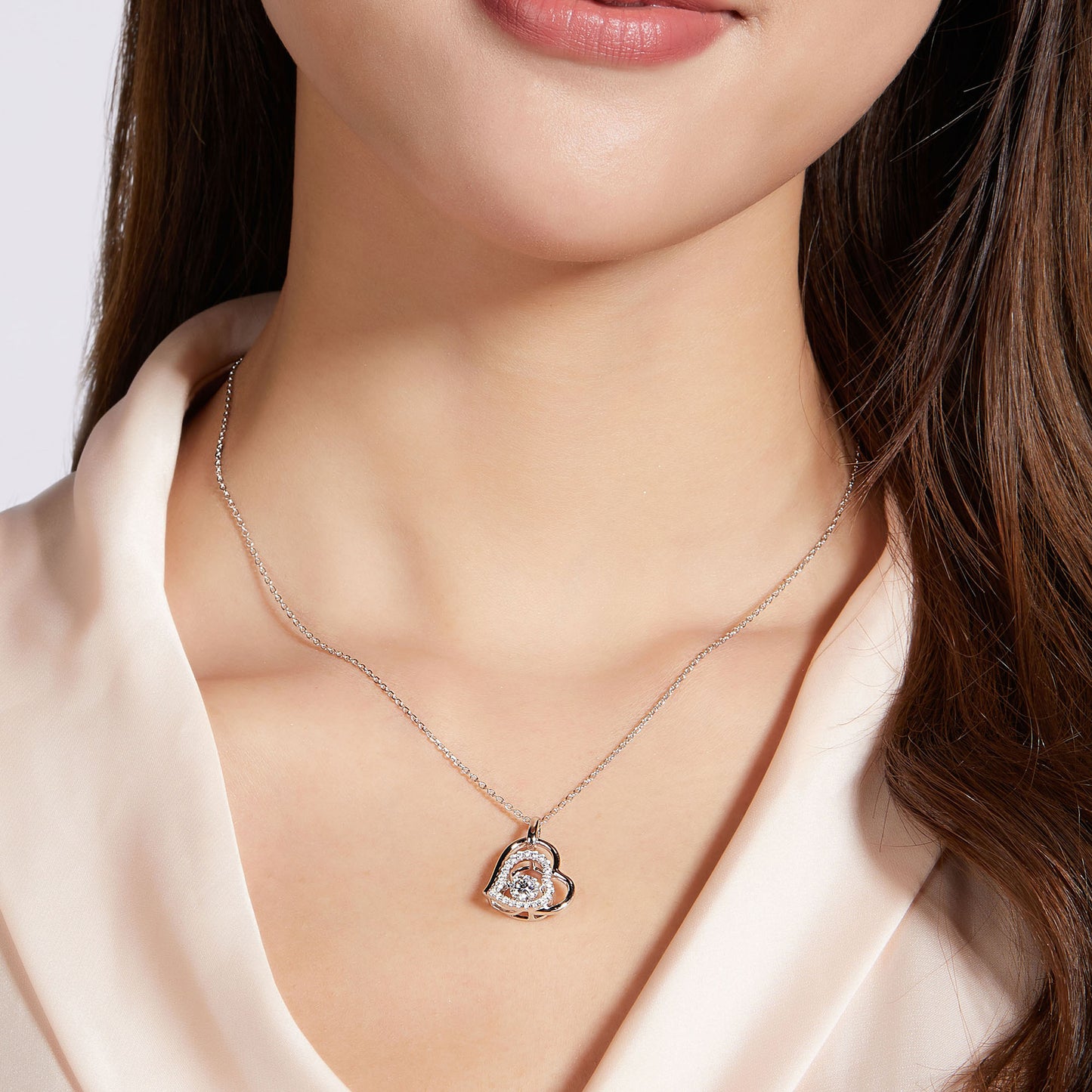 Spin Moissanite Necklace in Sterling Silver: Turn to Shine(GZMSYP-OLDG)