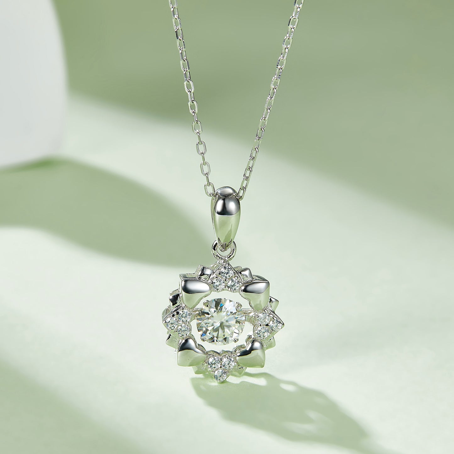 Moissanite Necklace with Spinning Radiant Revolution(GZMSYP-OLDT)