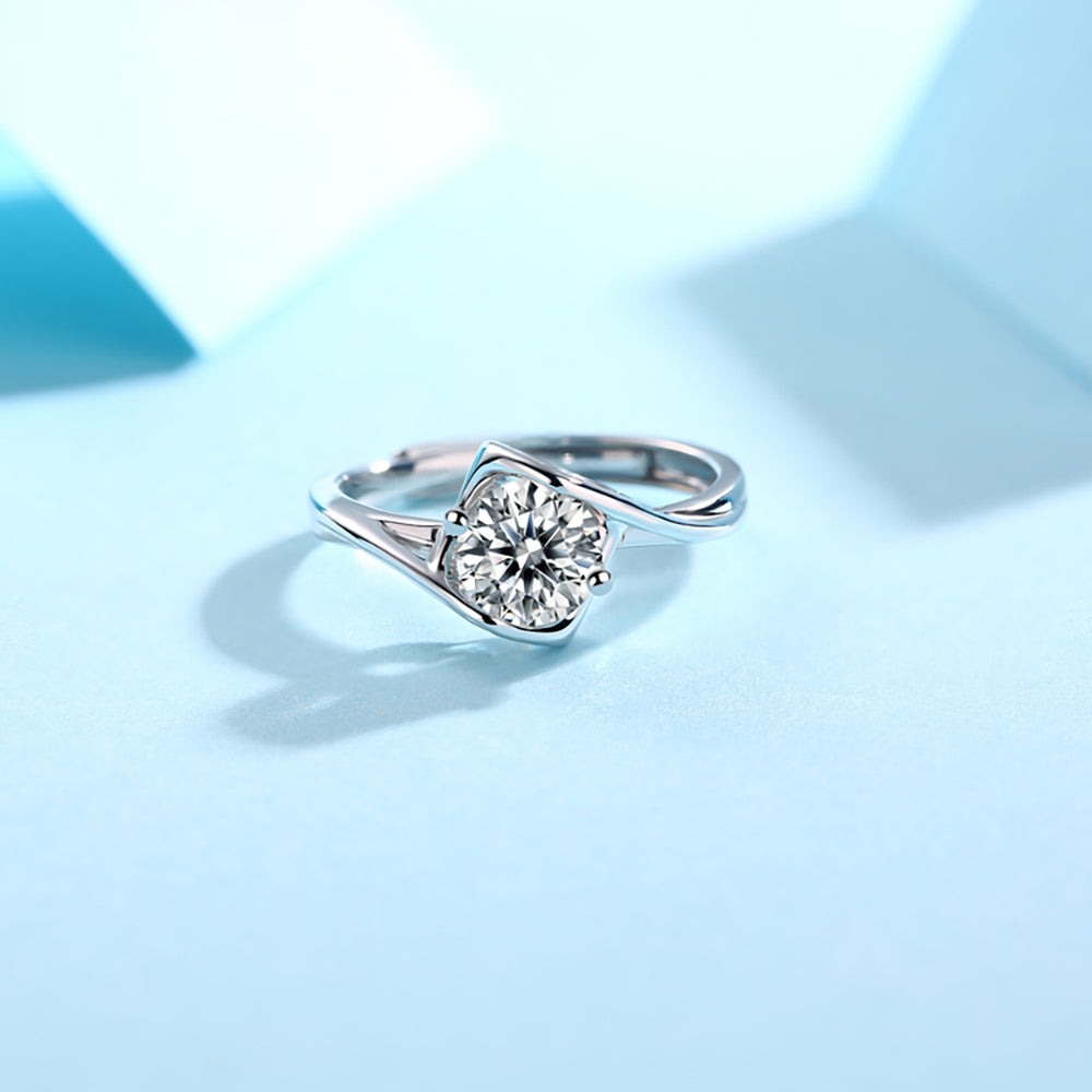 Wome's 1ct 6.5MM Moissanite ring in sterling silver with radiant simplicity(GZJZ-R9014-6.5MM)